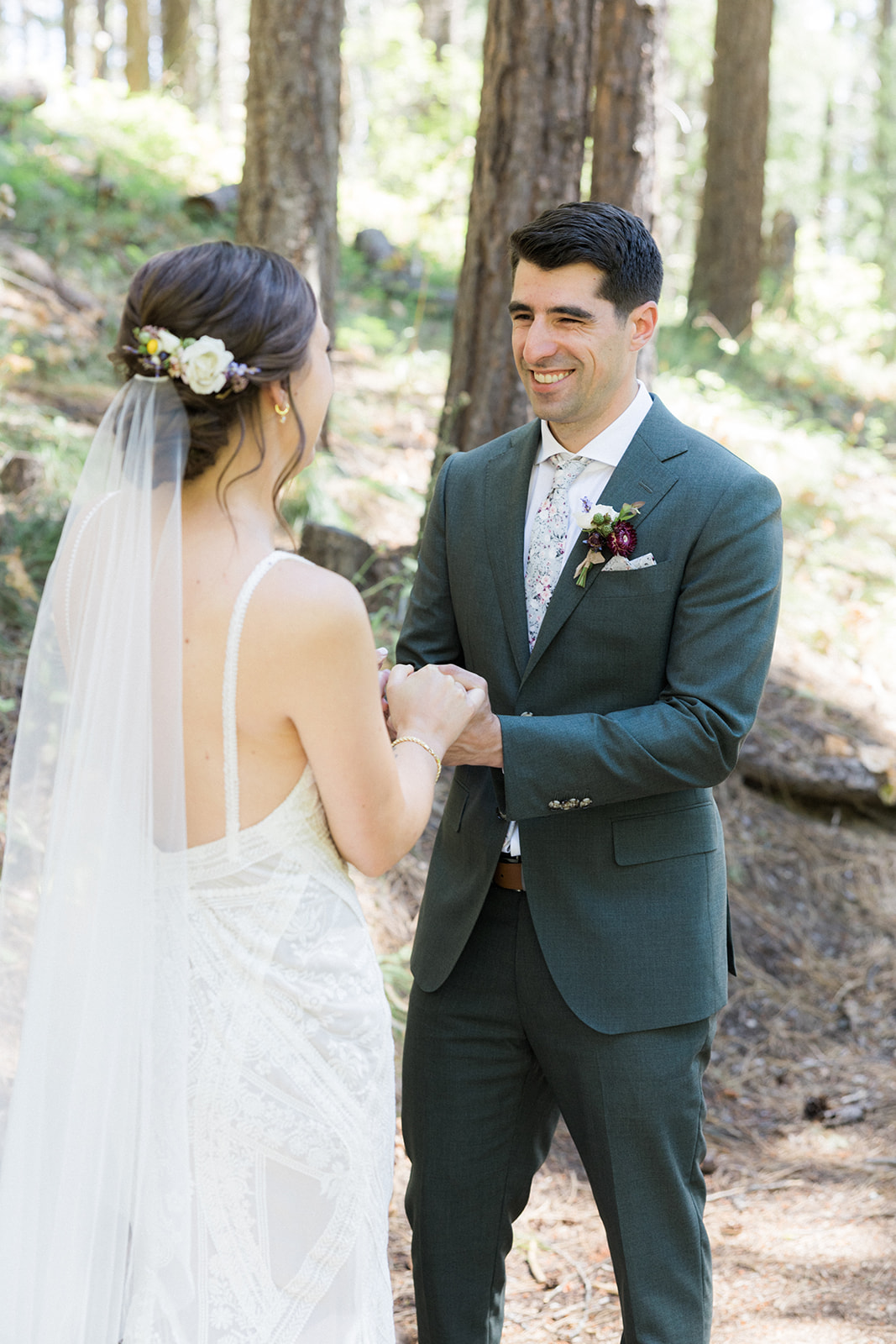 Wedding couple in the woods at Tierra Retreat Center 